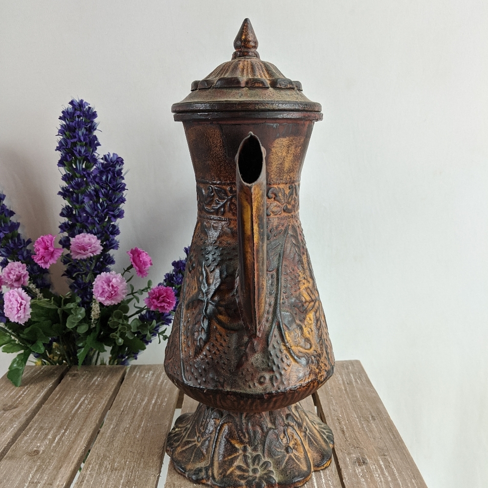 14" Ornate Vintage Style Rusty Heavy Metal Vessel - Picture 2 of 8